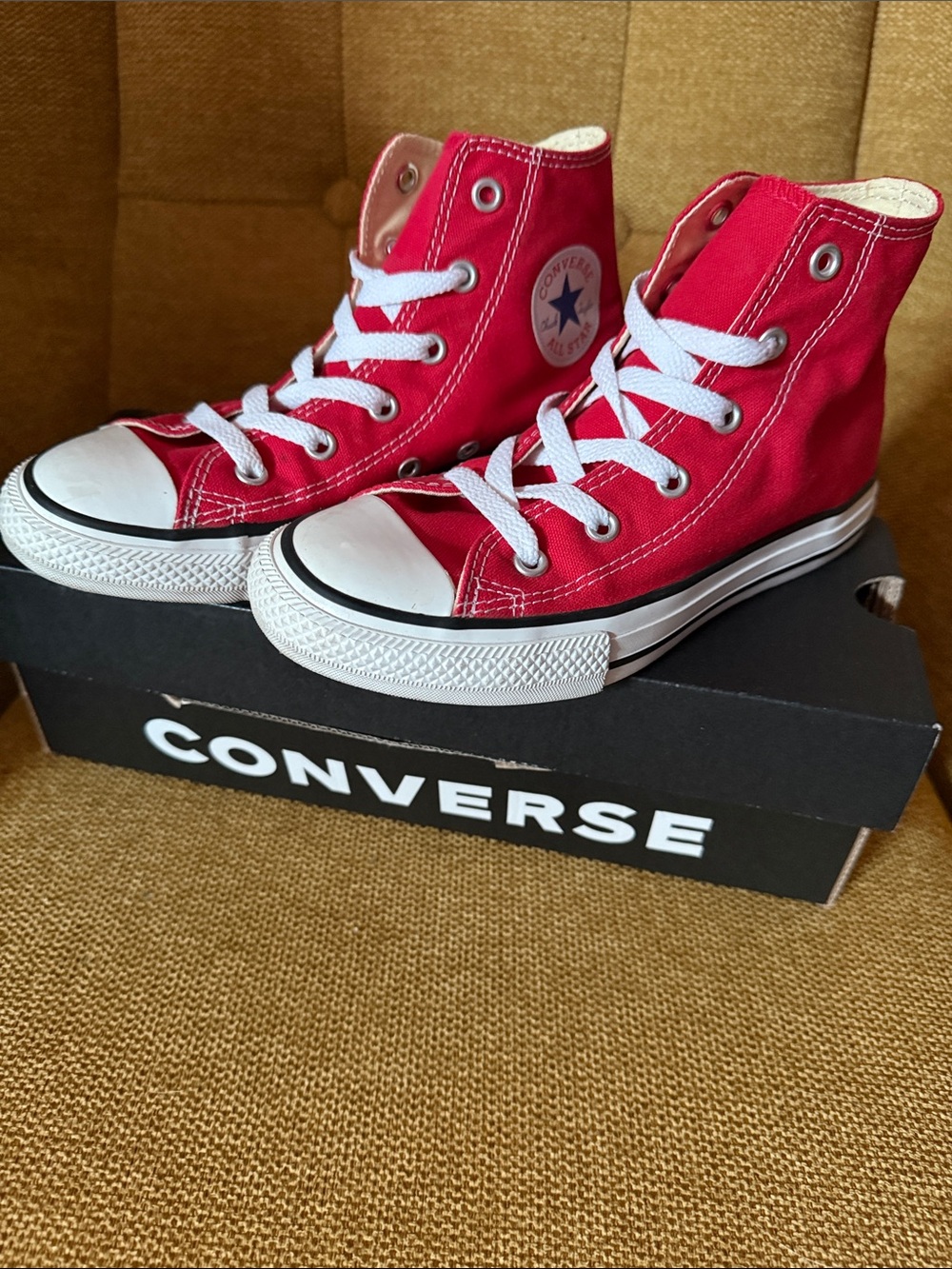 Converse youth hi